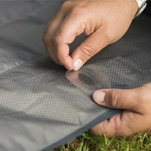 Чем заклеить надувной матрас INTEX в домашних условиях: советы по ремонту